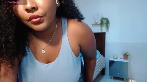 Snapshot of caroldelatorre chatting on October 2025 10:16:01 PM Carol de la torre online show from October 2025 10:16:01 PM