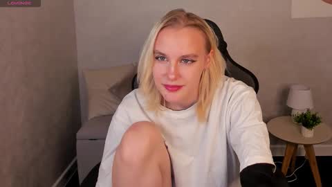 Carol online show from October 2025 04:57:01 AM