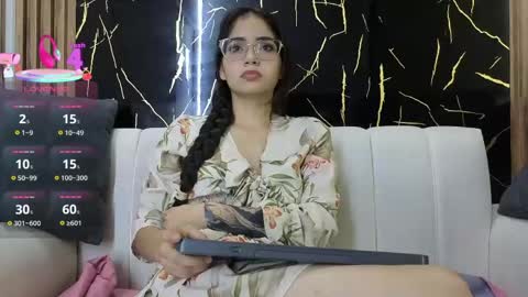 CAROLINA  online show from April 2026 12:02:02 AM