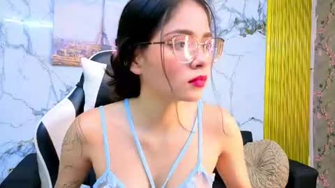CAROLINA  online show from July 2026 12:46:01 AM