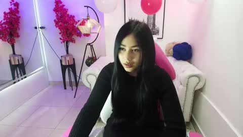 CAROLINA.  online show from February 2026 12:01:02 PM