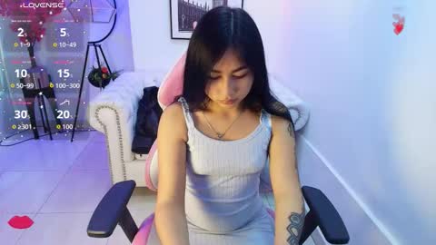 CAROLINA.  online show from February 2026 12:05:02 PM