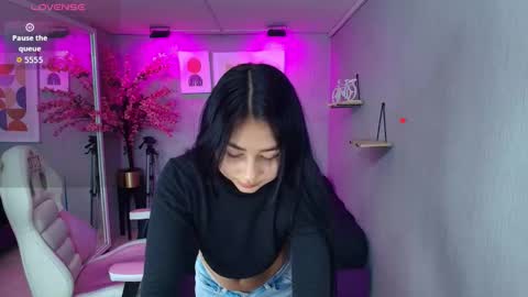 CAROLINA.  online show from March 2026 02:56:01 PM