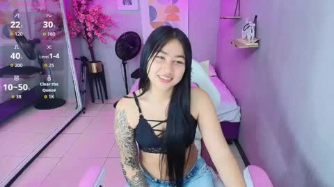 CAROLINA.  online show from April 2026 12:42:02 PM