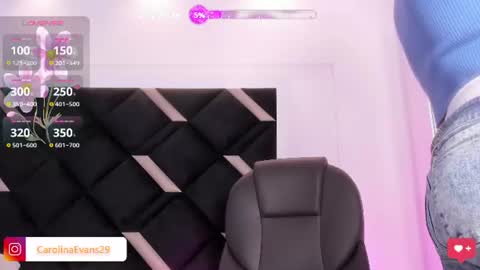 carolina_evannss online show from June 2026 04:33:02 AM