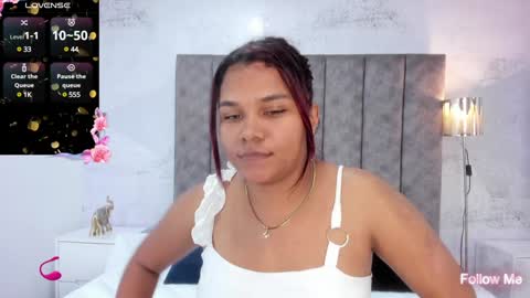 carolina evanss online show from December 2024 04:02:02 AM