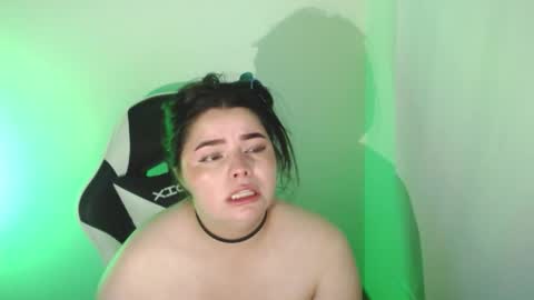 Snapshot of carolina_lee12 chatting on March 2026 03:40:01 AM carolina online show from March 2026 03:40:01 AM