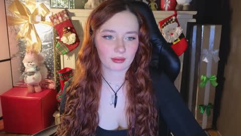 Snapshot of carolina_winter chatting on December 2024 08:45:02 AM Mira online show from December 2024 08:45:02 AM