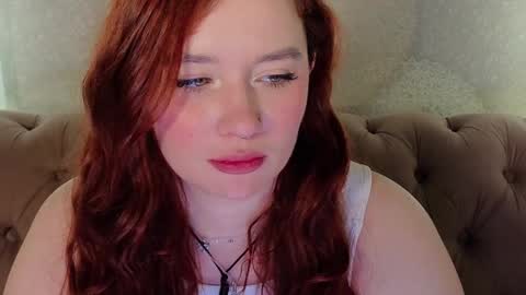 Snapshot of carolina_winter chatting on December 2024 11:33:01 AM Mira online show from December 2024 11:33:01 AM
