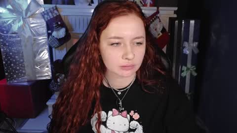 Snapshot of carolina_winter chatting on December 2024 05:33:02 AM Mira online show from December 2024 05:33:02 AM