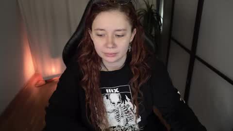 Snapshot of carolina_winter chatting on February 2025 05:37:01 AM Mira online show from February 2025 05:37:01 AM