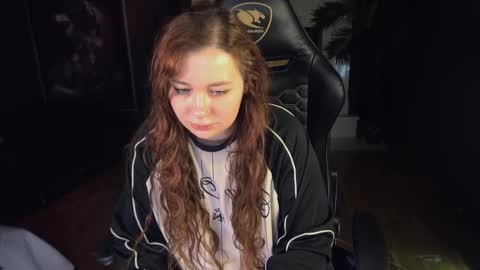 Snapshot of carolina_winter chatting on February 2025 07:12:01 AM Mira online show from February 2025 07:12:01 AM