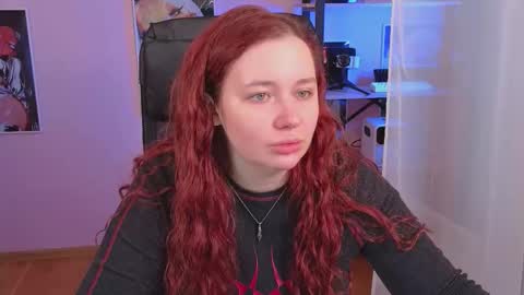 Snapshot of carolina_winter chatting on October 2025 06:55:01 AM Mira online show from October 2025 06:55:01 AM