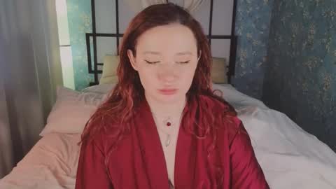 Snapshot of carolina_winter chatting on October 2025 05:39:02 AM Mira online show from October 2025 05:39:02 AM