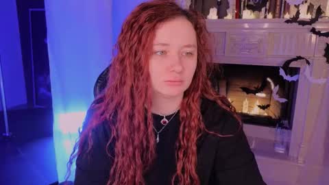 Snapshot of carolina_winter chatting on October 2025 05:08:02 AM Mira online show from October 2025 05:08:02 AM