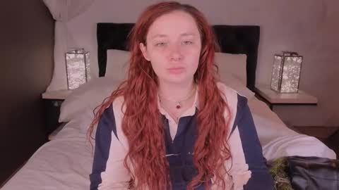 Snapshot of carolina_winter chatting on October 2025 12:48:02 PM Mira online show from October 2025 12:48:02 PM