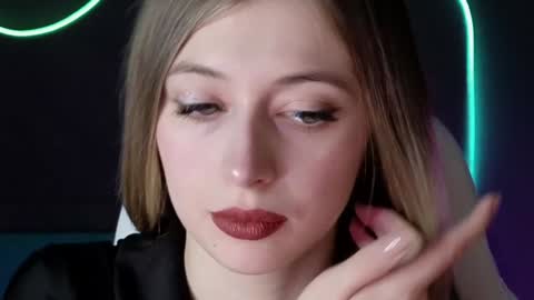 Snapshot of carolinaares chatting on December 2024 08:01:02 AM Carolina online show from December 2024 08:01:02 AM
