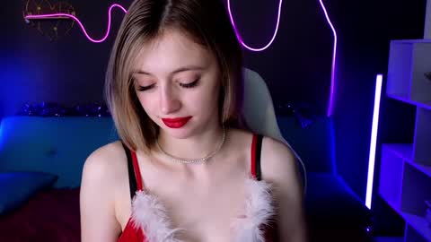 Snapshot of carolinaares chatting on December 2024 04:12:01 AM Carolina online show from December 2024 04:12:01 AM