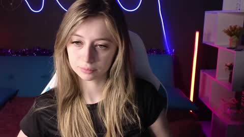 Snapshot of carolinaares chatting on January 2025 04:01:01 AM Carolina online show from January 2025 04:01:01 AM