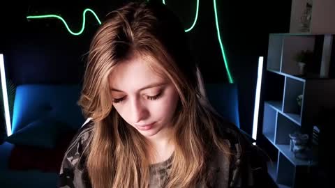 Snapshot of carolinaares chatting on January 2025 01:32:02 AM Carolina online show from January 2025 01:32:02 AM