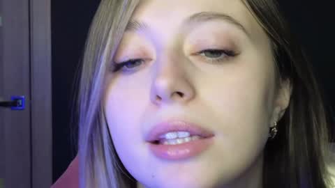 Snapshot of carolinaares chatting on February 2025 08:07:02 AM Carolina online show from February 2025 08:07:02 AM
