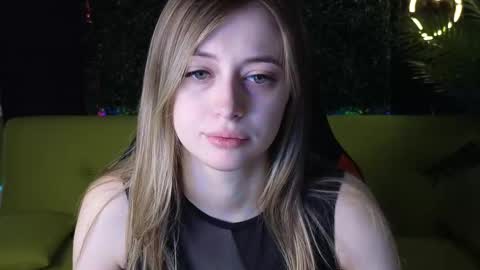 Snapshot of carolinaares chatting on February 2025 07:42:02 AM Carolina online show from February 2025 07:42:02 AM