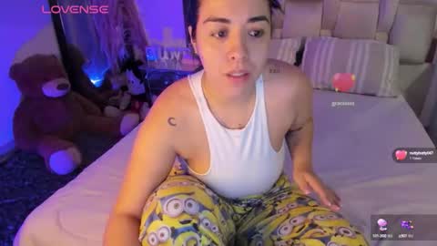 caroline online show from November 2025 05:13:02 AM