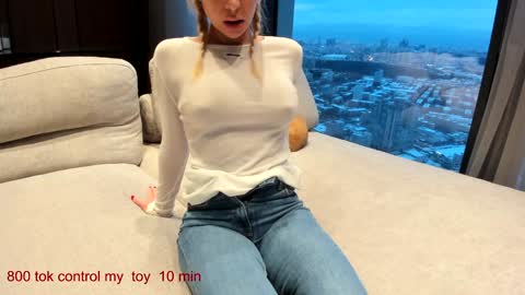 Snapshot of carolinaherera chatting on December 2024 01:05:02 PM Lina.I will online 1 December online show from December 2024 01:05:02 PM