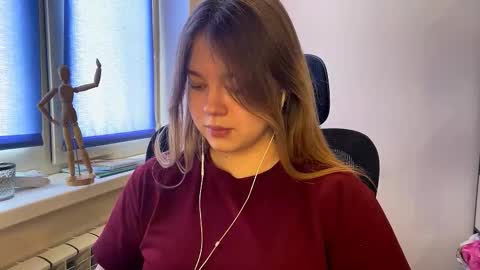 carolindueno online show from February 2026 07:39:01 AM