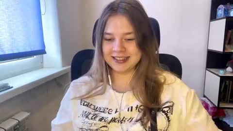 carolindueno online show from March 2026 07:34:02 AM