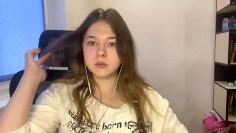 carolindueno online show from April 2026 03:04:02 AM