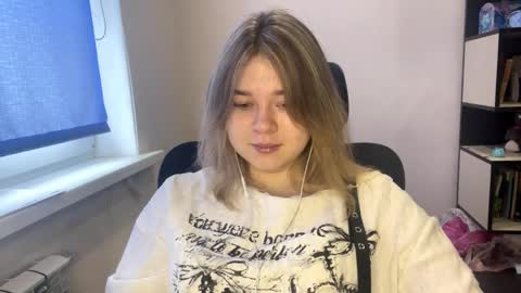 carolindueno online show from April 2026 07:53:02 AM