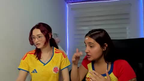 caroline_rodriguez_9 online show from June 2026 07:52:02 PM