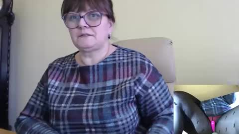 CarolineDream  online show from February 2025 12:25:02 PM