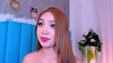 Snapshot of carolineegarcia chatting on December 2024 12:38:01 PM CarolineeGarcia online show from December 2024 12:38:01 PM