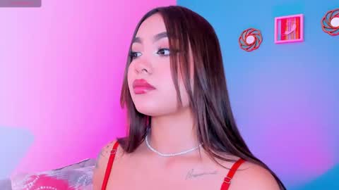 Snapshot of carolineegarcia chatting on February 2025 01:51:01 PM CarolineeGarcia online show from February 2025 01:51:01 PM