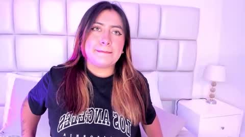 Caroline Jackson online show from February 2026 07:40:01 PM