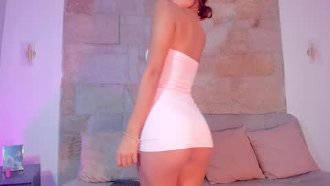 Caroline online show from March 2026 04:31:01 PM