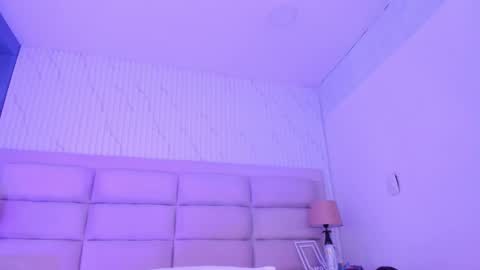 Caroline online show from February 2026 05:19:02 AM