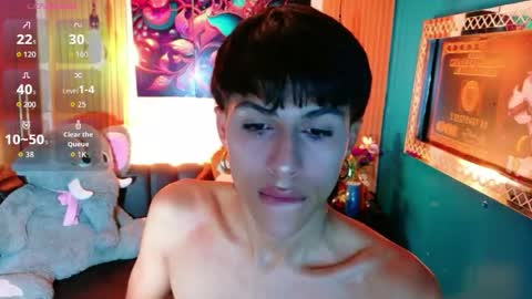 carolinejesh online show from May 2026 12:43:02 PM