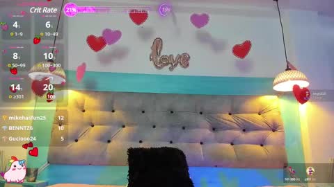 Snapshot of carolinne_89 chatting on February 2025 02:04:02 PM caro online show from February 2025 02:04:02 PM