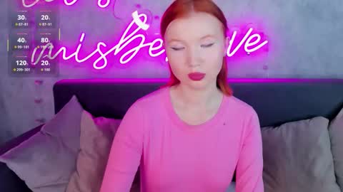 Anna online show from November 2025 10:04:02 AM