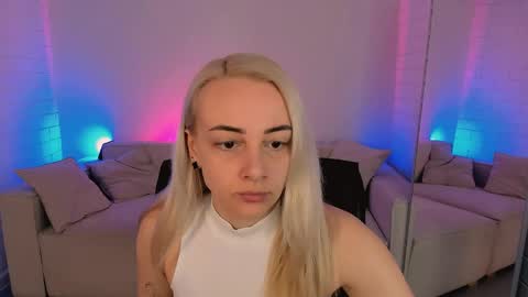 Snapshot of carolmoor chatting on March 2026 09:02:02 AM Carol online show from March 2026 09:02:02 AM