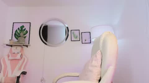 Snapshot of carolyne_sweet chatting on July 2026 01:26:01 AM carolyne_sweet online show from July 2026 01:26:01 AM