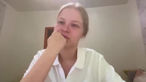 carolynesturino online show from July 2026 08:08:01 AM