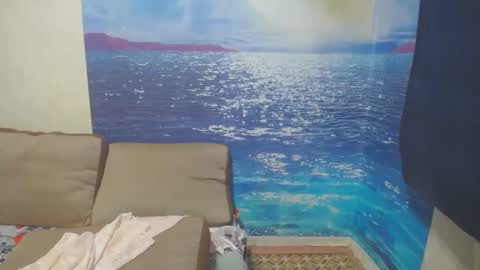 Snapshot of caroncapella chatting on March 2025 09:48:02 PM VicunaCool online show from March 2025 09:48:02 PM