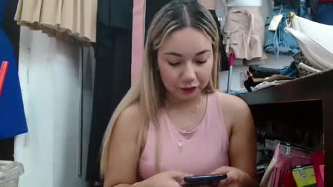 caroo0615 online show from October 2025 11:27:01 PM