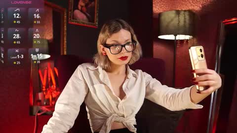 Carrie online show from February 2026 08:43:01 PM