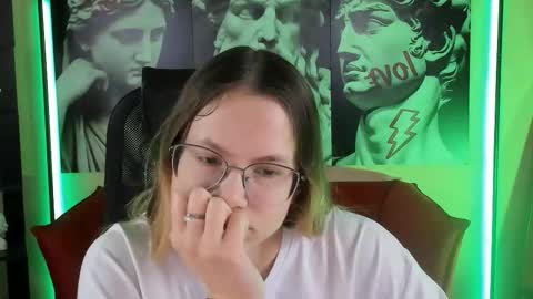 carrie_roses online show from September 2025 05:11:01 AM