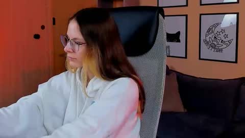 carrie_roses online show from October 2025 04:41:02 AM